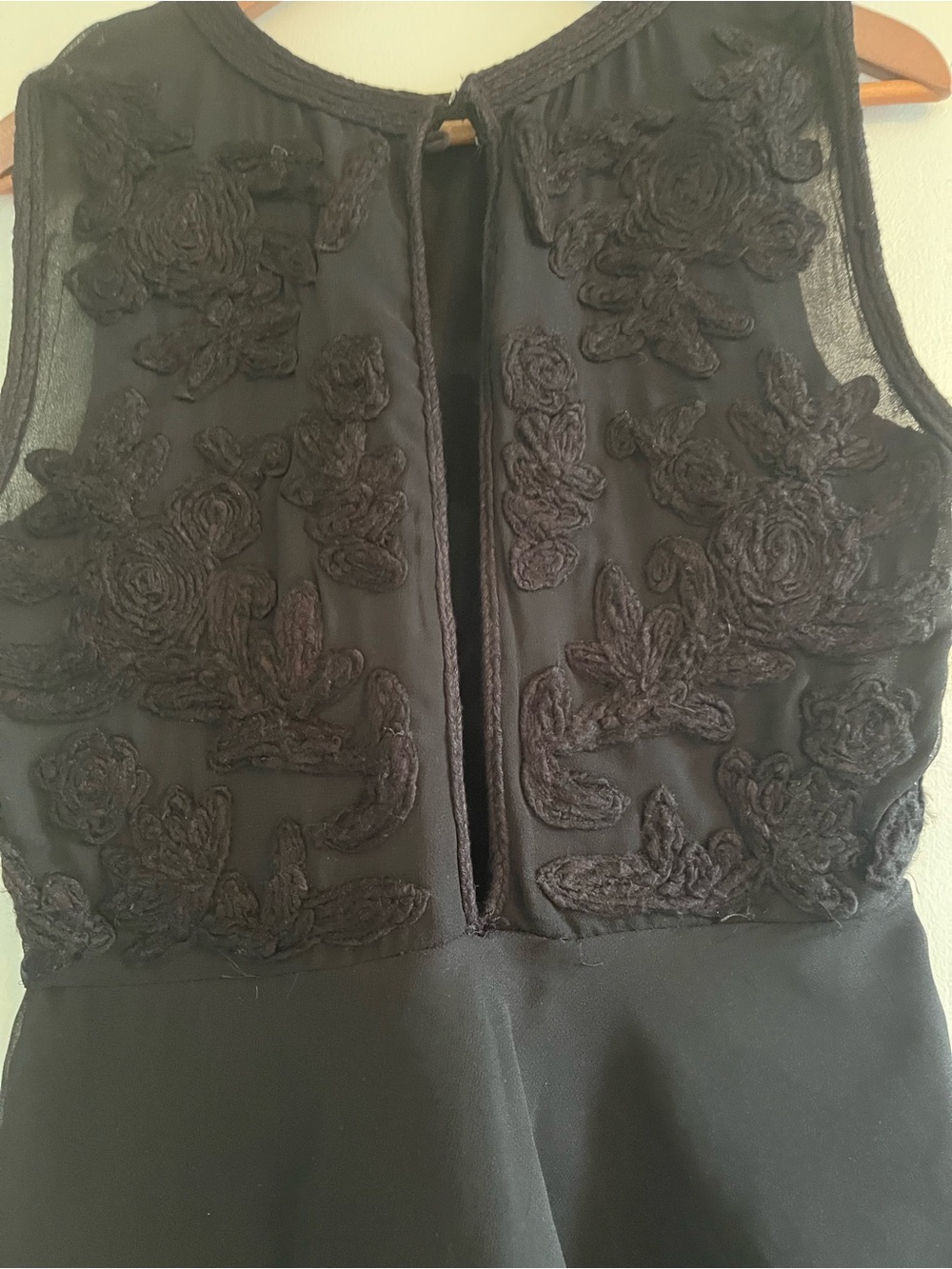 Zara Black Floral Appliqué Sleeveless Peplum Top - Picture 4 of 5